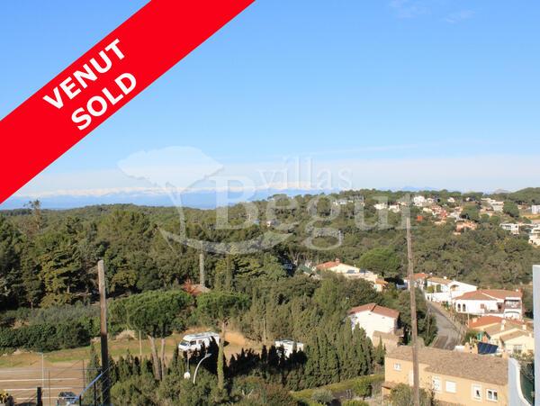 Plot%20with%20beautiful%20mountain%20views%20near%20the%20center%20of%20Begur