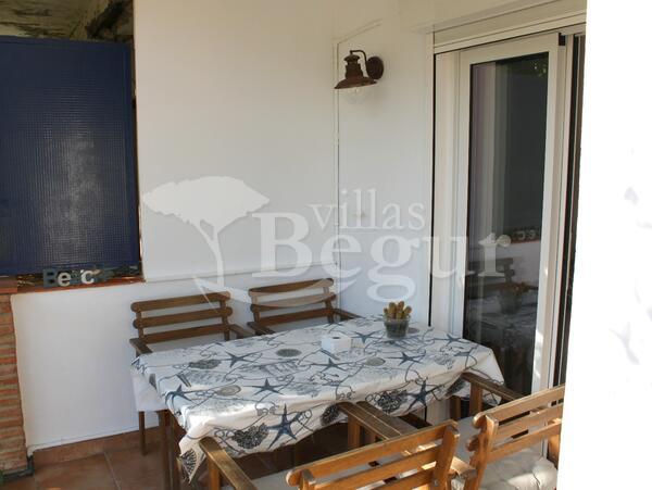 Completely%20renovated%20semi-detached%20house%20just%20150%20meters%20from%20Sa%20Riera%20Beach