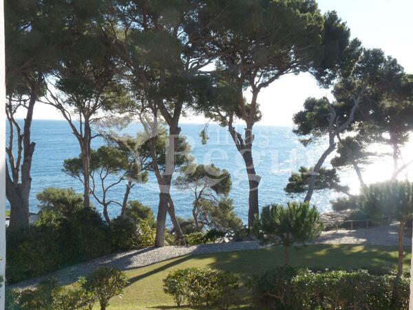 Apartment%20with%20sea%20view%20at%20200m.%20from%20the%20beach